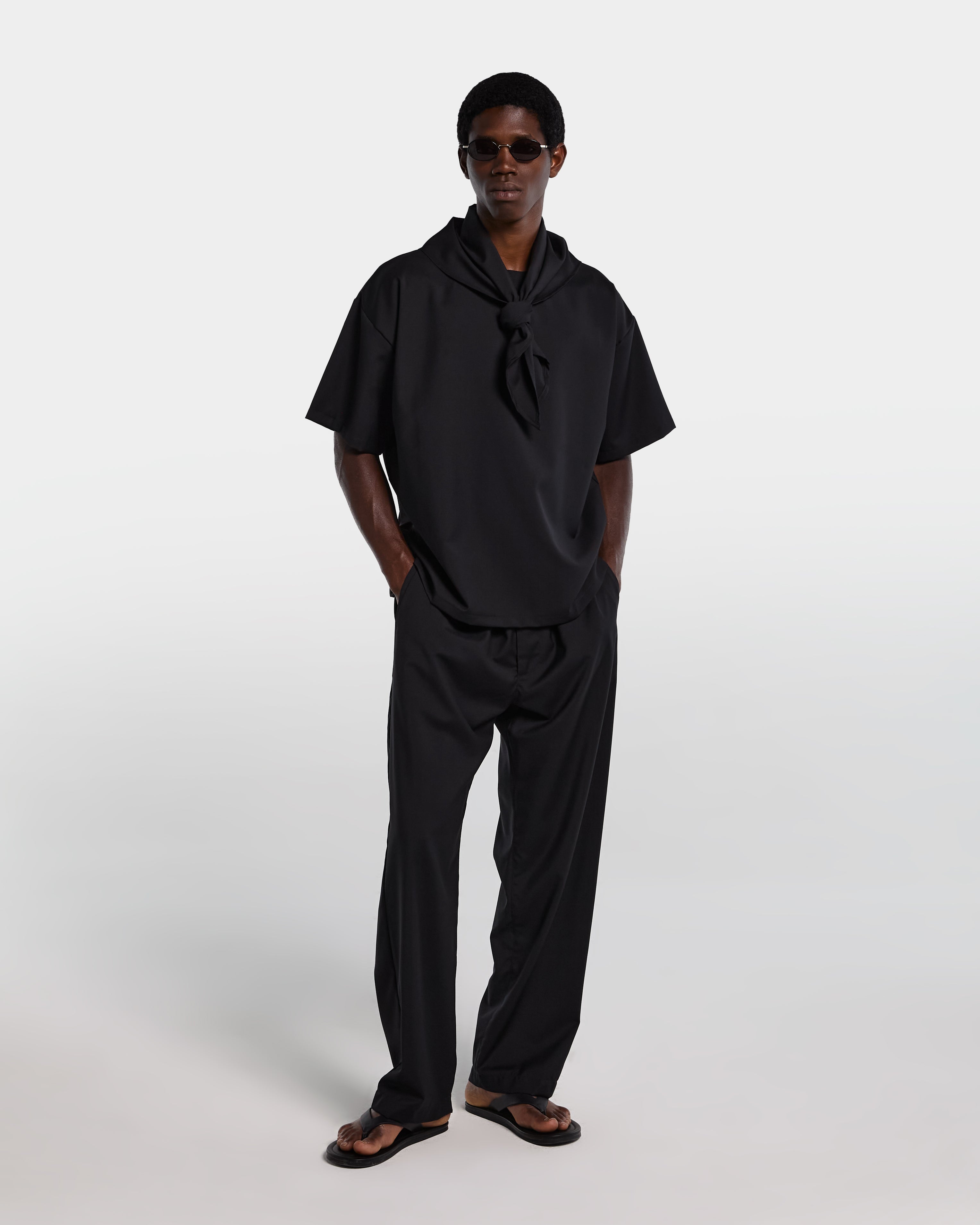 Black Frescolana T-shirt with bandana