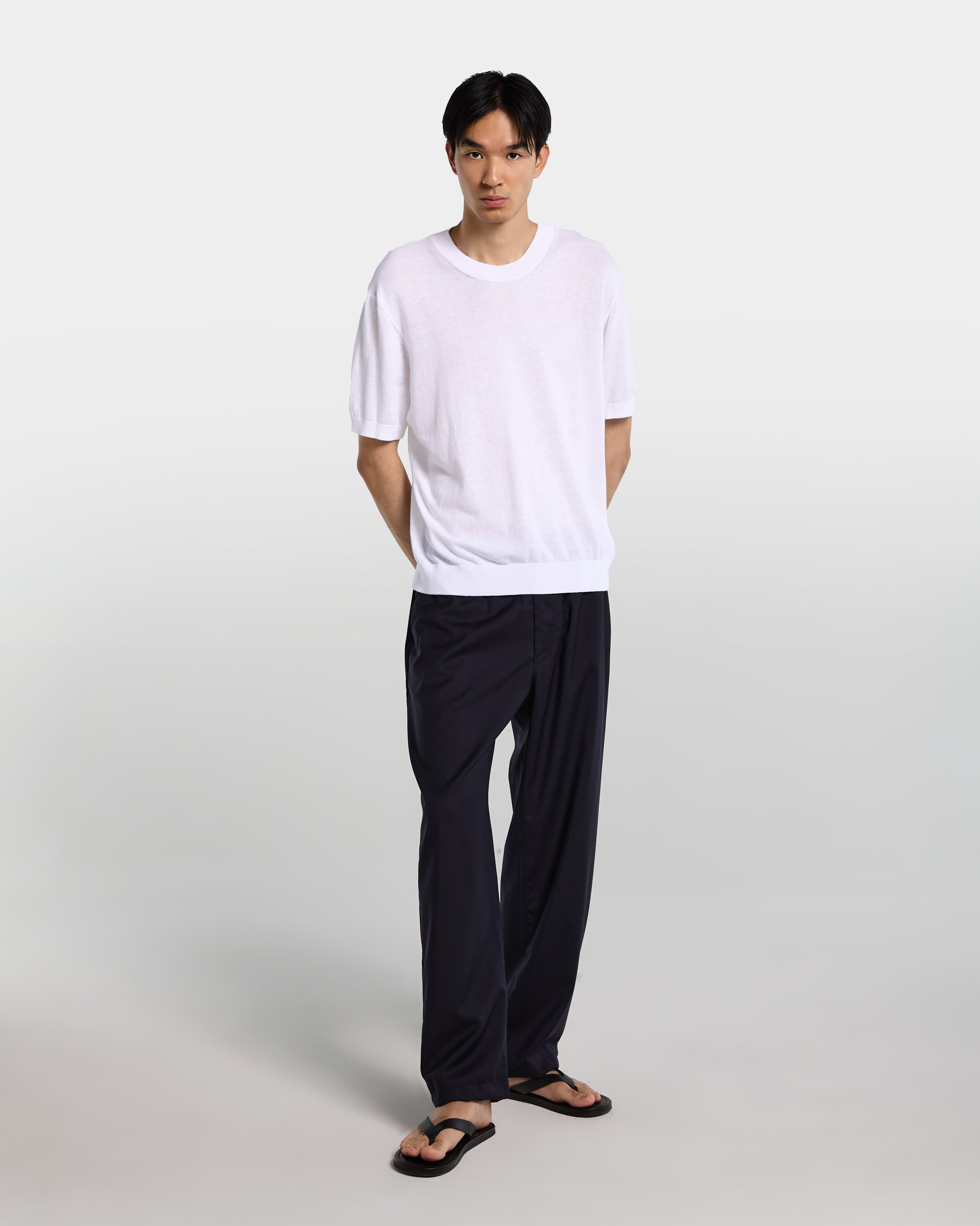 White knit t-shirt