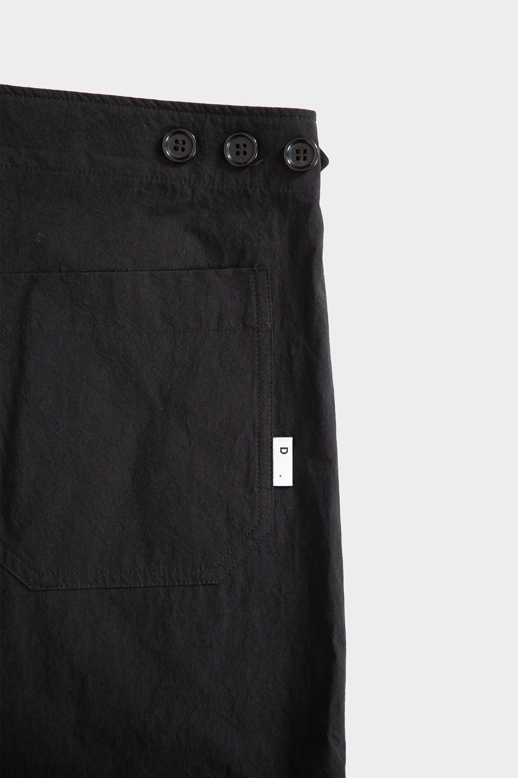 Black cotton poplin Bermuda shorts with adjustable waist