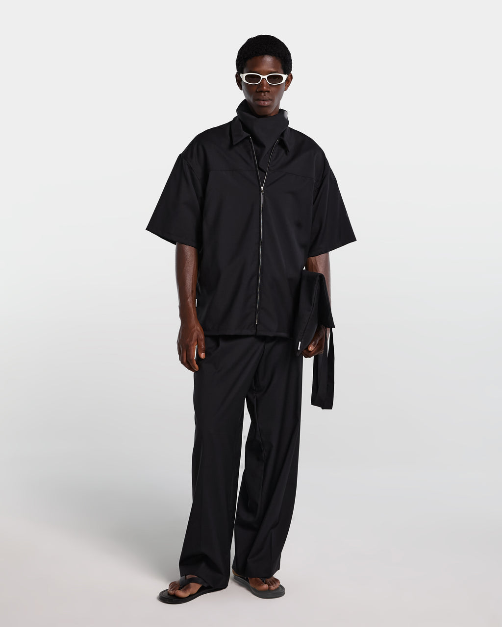 Black zip-up frescolana shirt