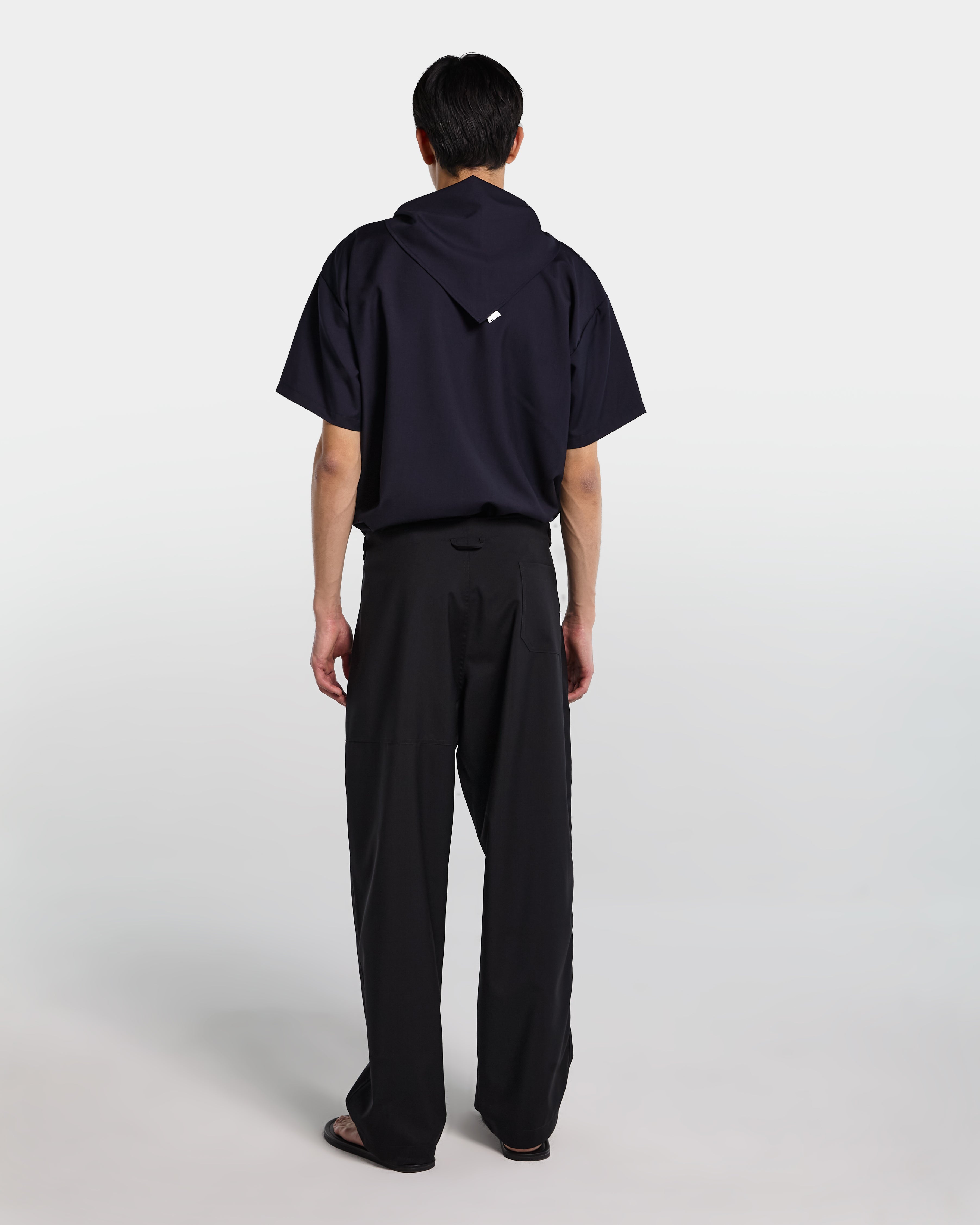 Black wool tailored pant with adjustable waist 
