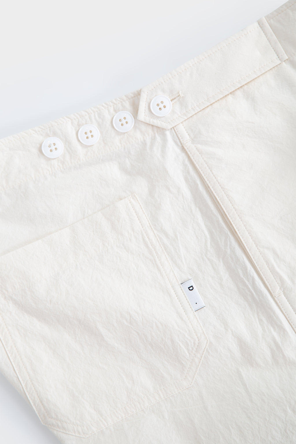 Cream cotton poplin Bermuda shorts with adjustable waist