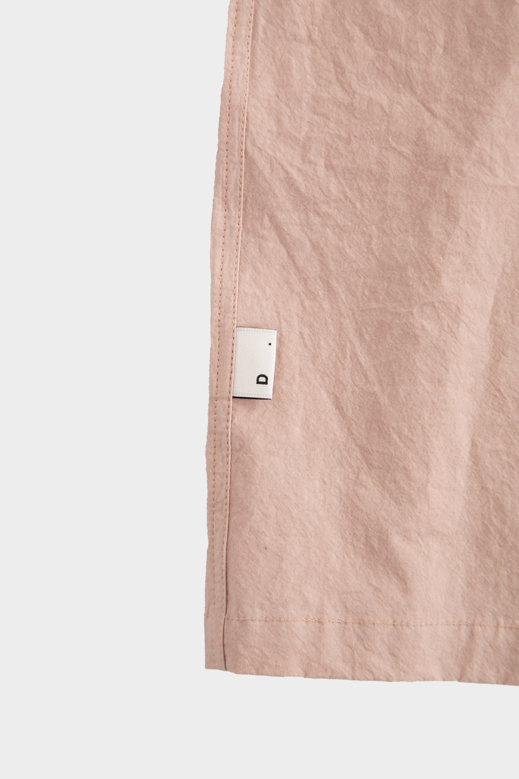 Pink poplin shirt with zip and short sleeves