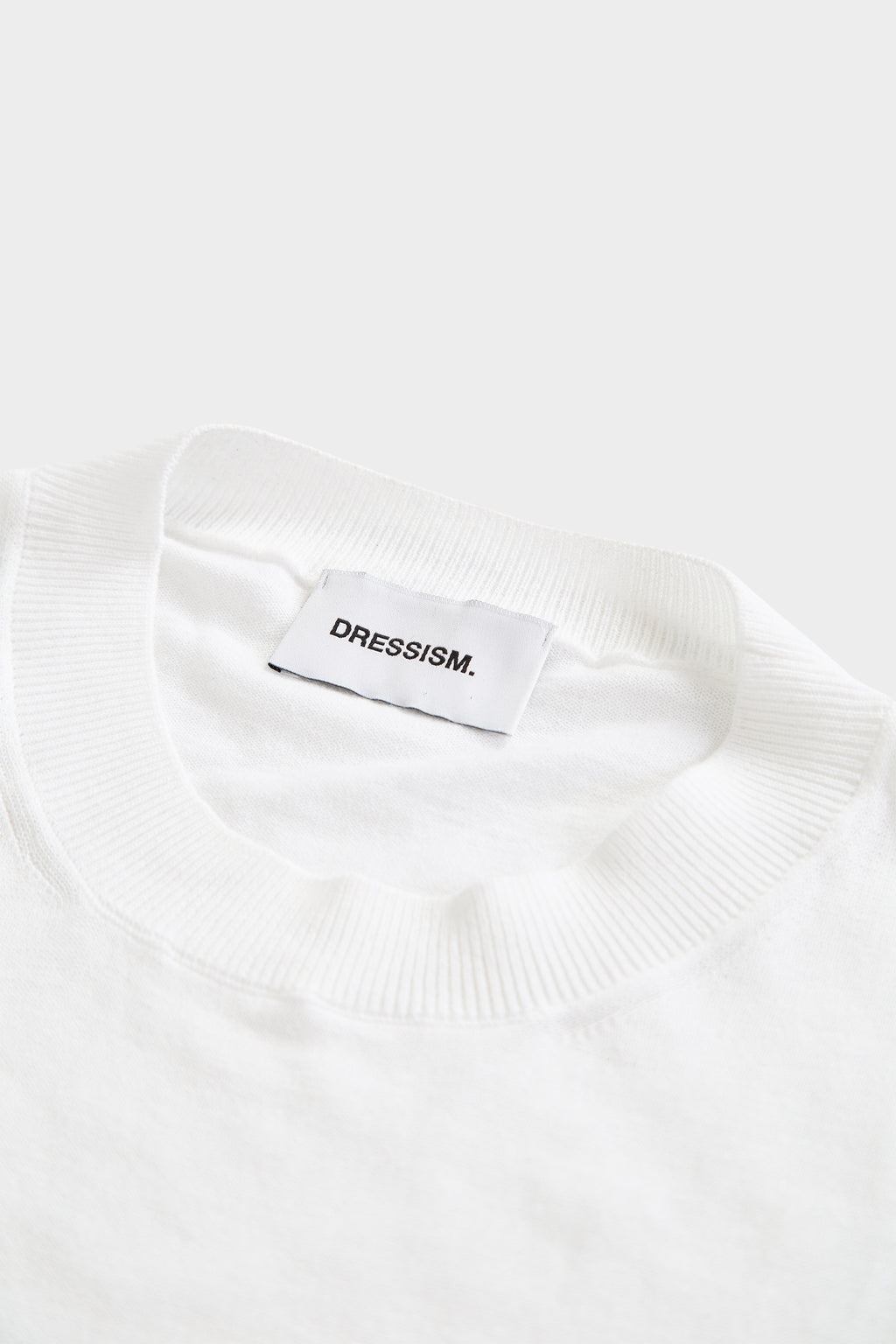 White knit t-shirt