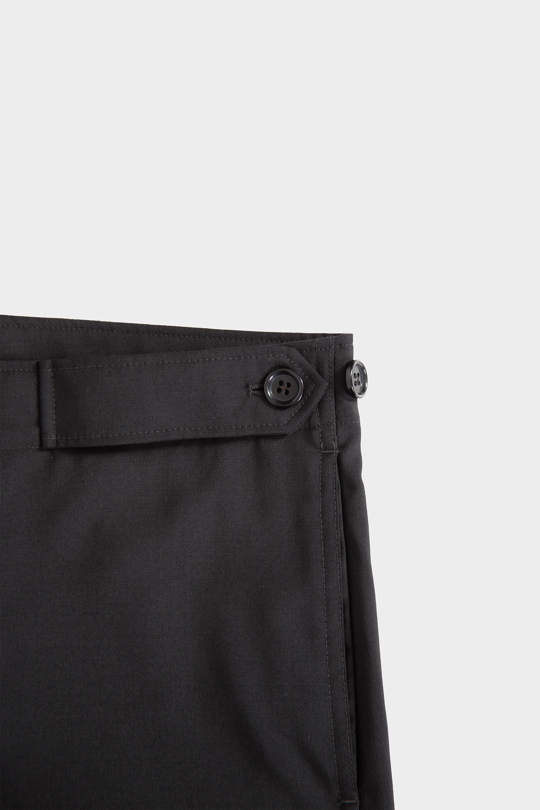 Black wool tailored pant with adjustable waist 