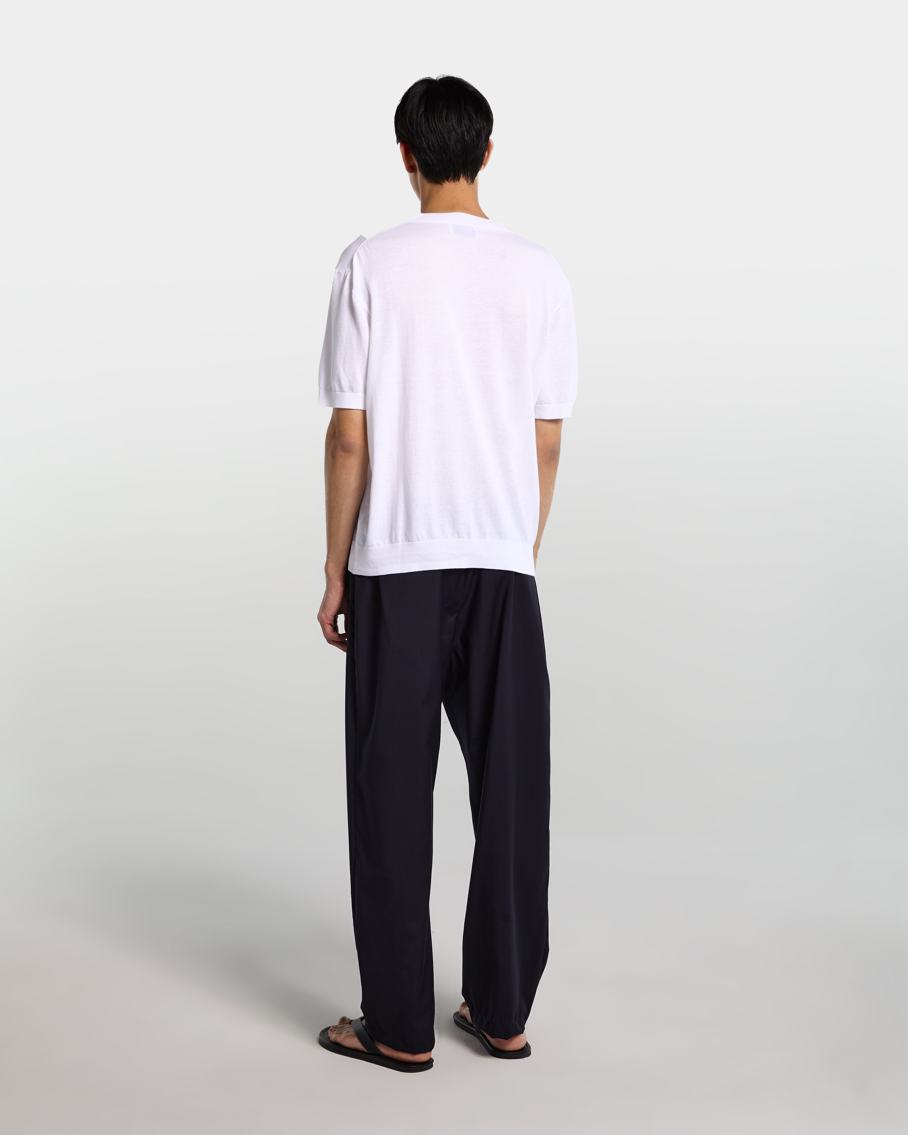 White knit t-shirt
