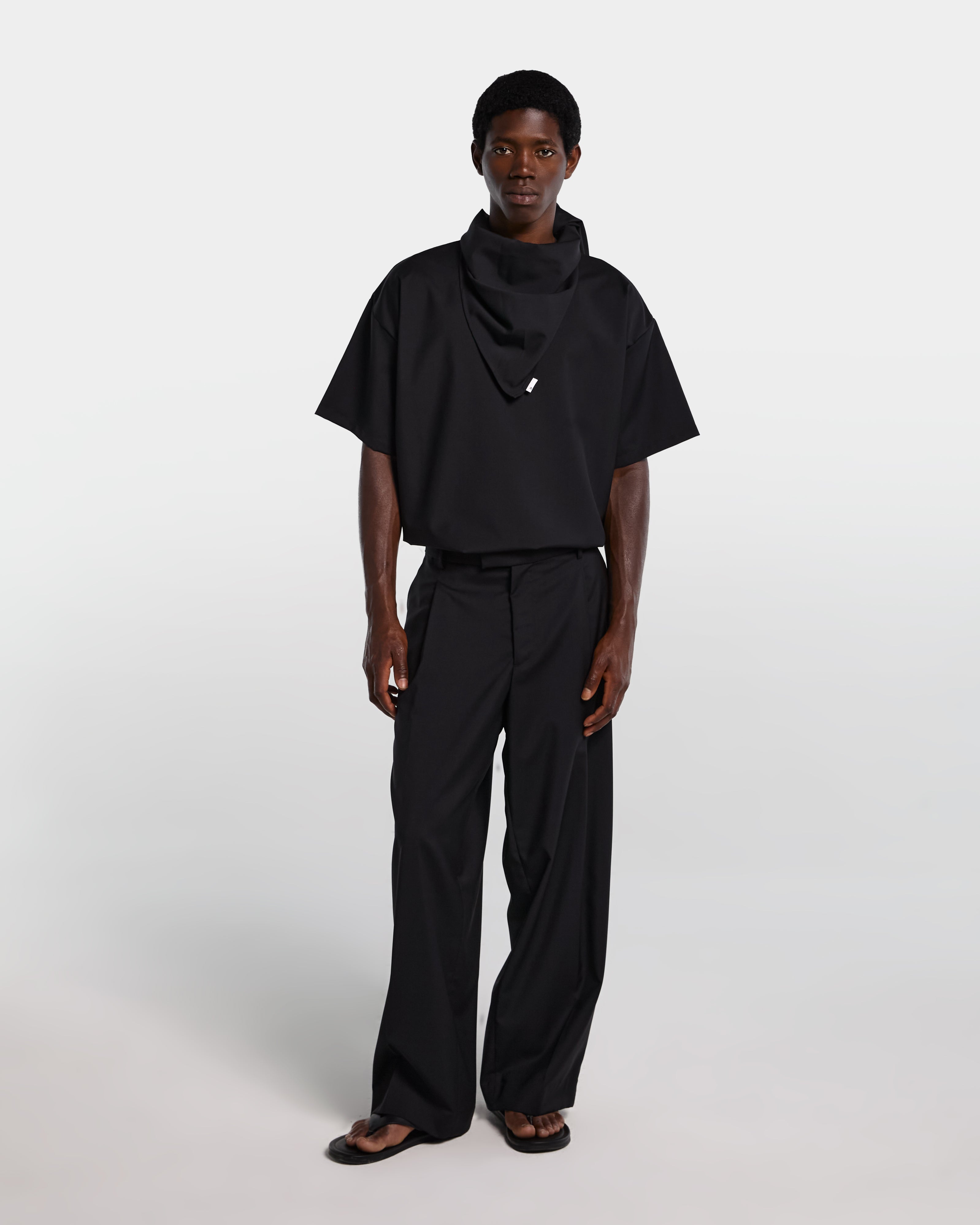 Black trousers in fresco wool
