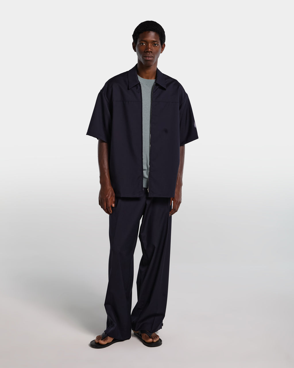 Navy blue fresco wool shirt with zip