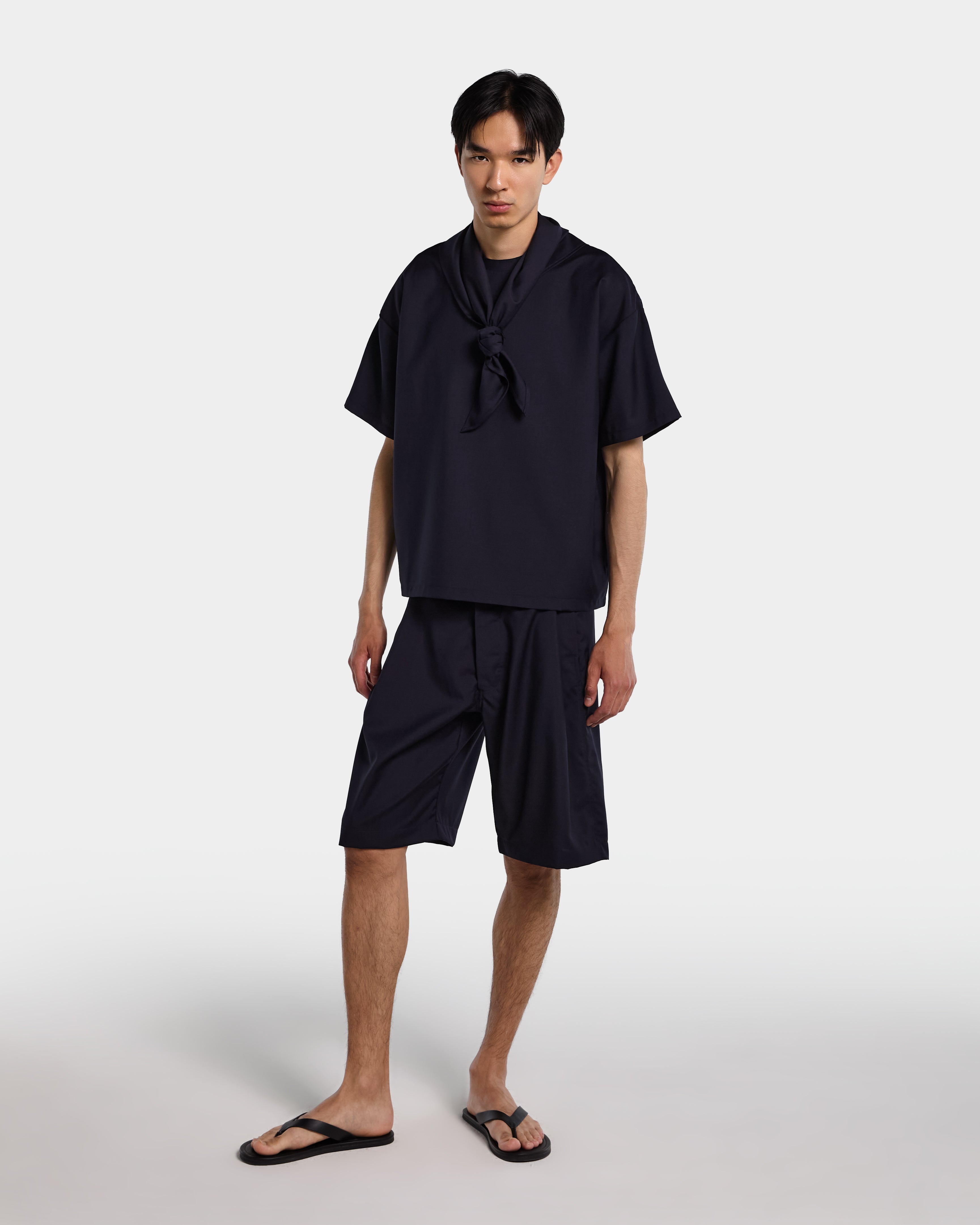 Navy blue fresca wool T-shirt with bandana