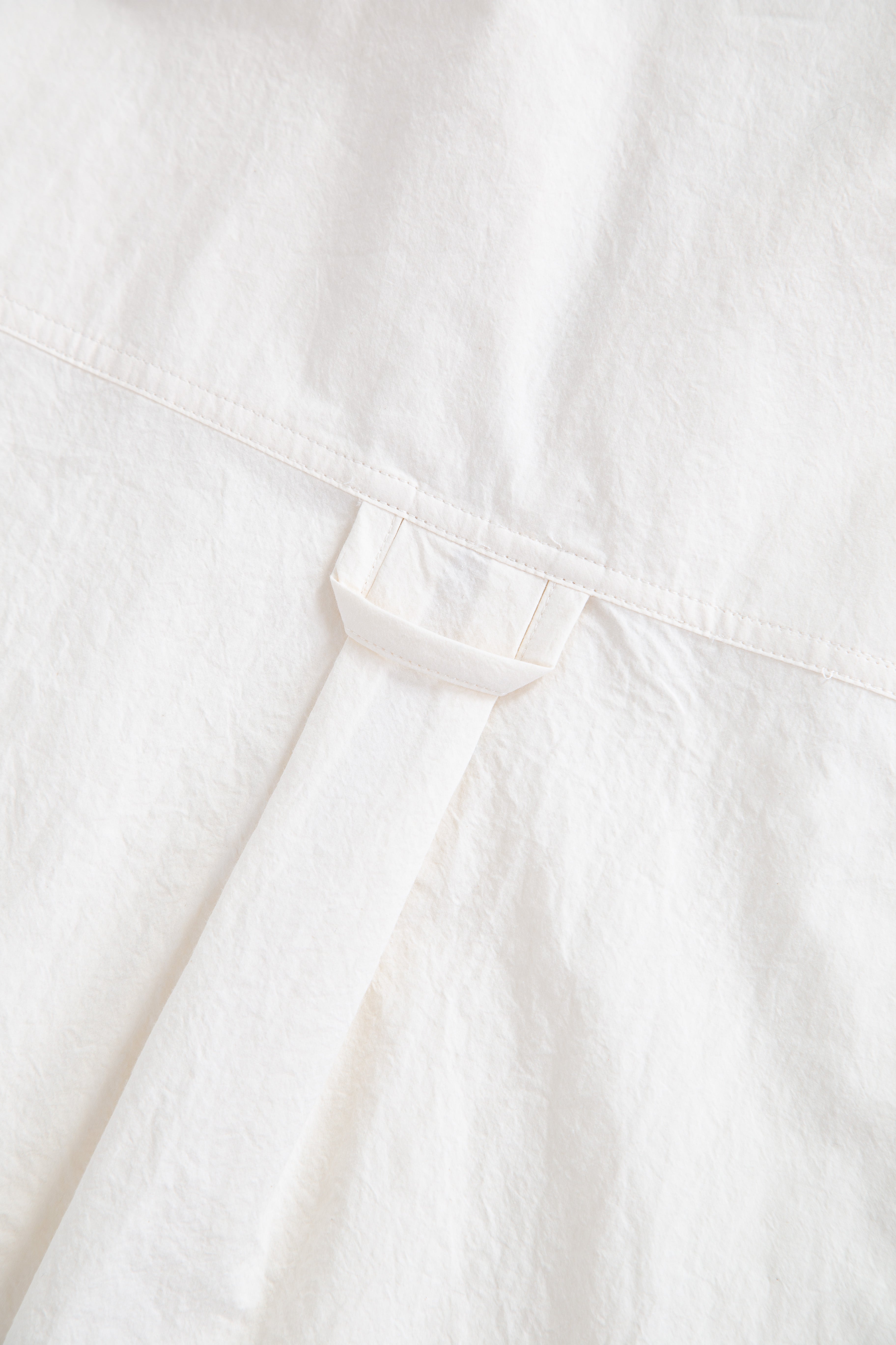 Cream poplin shirt with zip and short sleeves